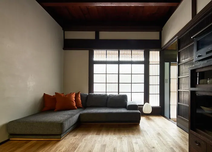 Yadoru Kyoto Hanare Shirotaki No Yado